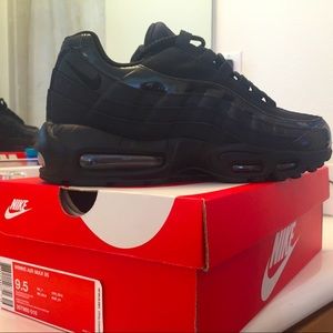 Women’s Nike Airmax 95